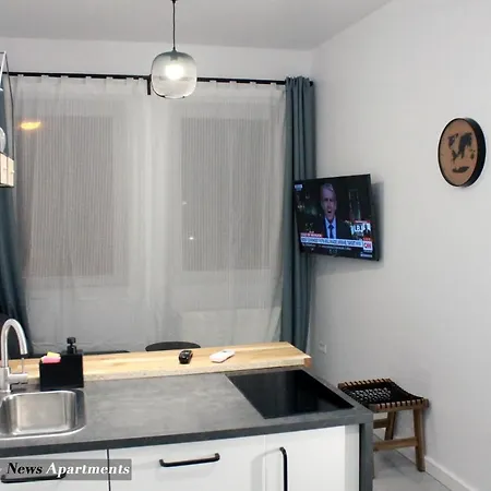 Black & White - News Apartment-2