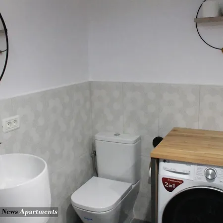 Black & White - News Apartment-3