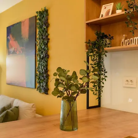 Colorful Fusion - Modern 1Br Near Romexpo Center-2