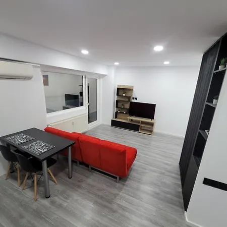 Studio 88-2
