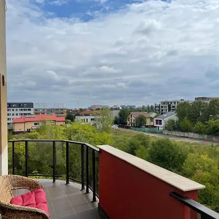 Sunny Two Room Apartment, Baneasa, Petrom City, Free Wi-Fi And Underground Parking-3