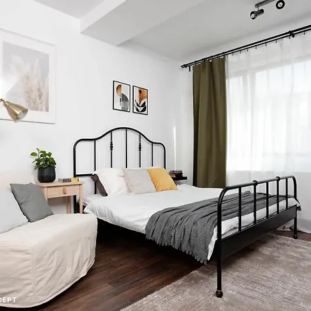 Modern Condo Near Morii Lake-2