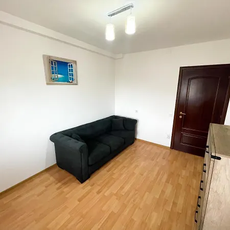 National Arena Mega Mall Elana Apartment-2