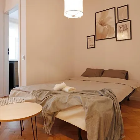 Chic Scandinavian Style Studio-2