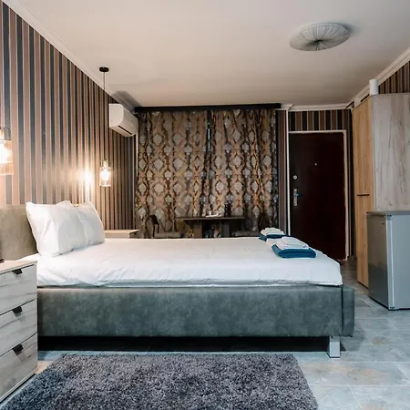 Mavie Apartment Boutique-3