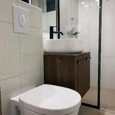 Central Cozy Apartment North Railway St - 4 Min Walk-2