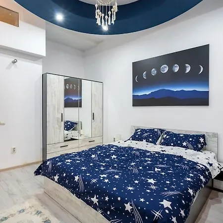 Galaxy Studio Near Bucharest Old Town-3