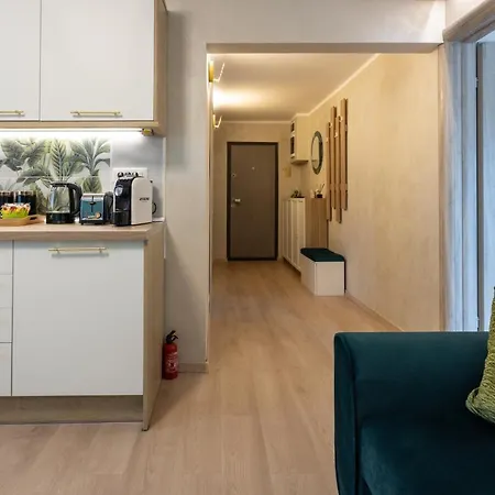 Emerald Apartment Aviatiei-2