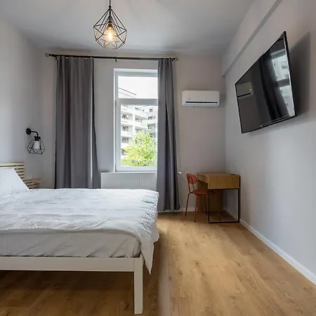 Cute Central Apartments In Villa-3