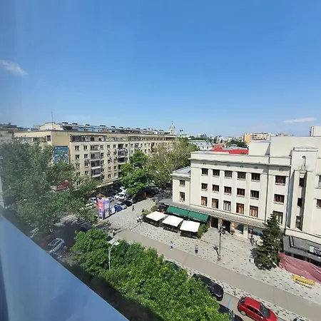 Bucharest central majestic apartment-3