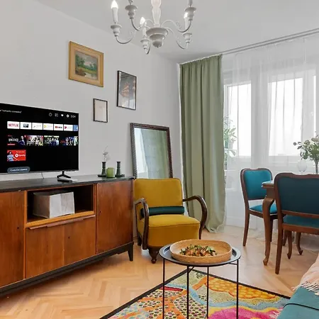 1Bdr Apartment Perla 225-2
