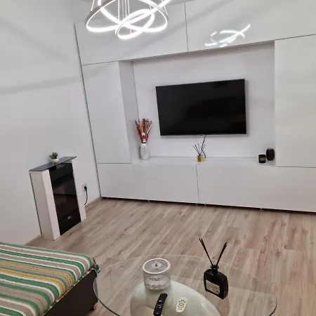 25 Luxury Apartament-3