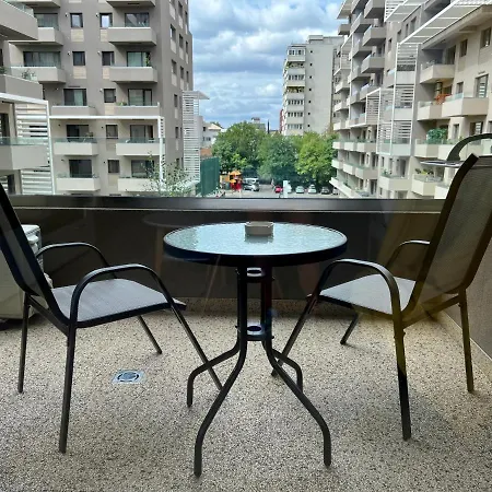 C-Entral Apartments Bucharest With Private Parking-2