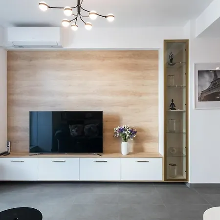 Escape-Unirii New house with parking-2