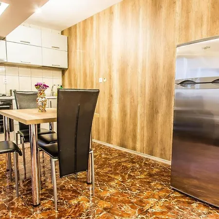 CITY CENTER Bulevard Unirii SPACIOUS Apartment-3