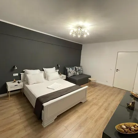 Luxury Studio-2