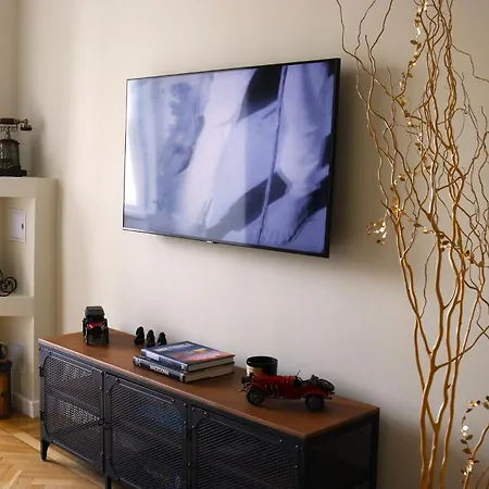 Mina City Center Apartment Amzei-3
