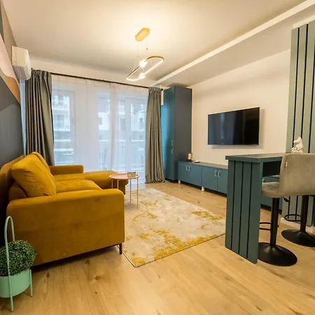 Blue Spot - Chic Pipera Getaway With Balcony-2