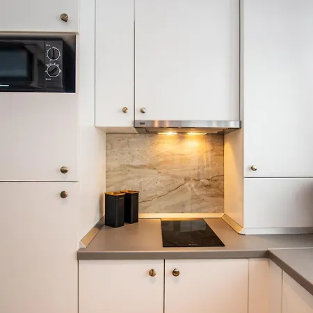 Central Residence Apartment 311-3