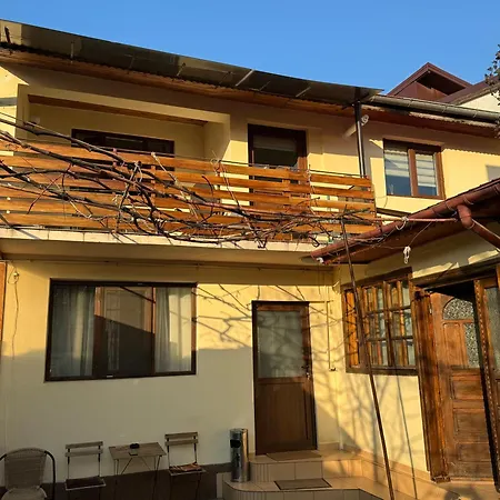 Victor Residence 38-3