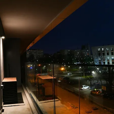 Sandra - Park-View Apt Near Obor Market & Metro Station-3