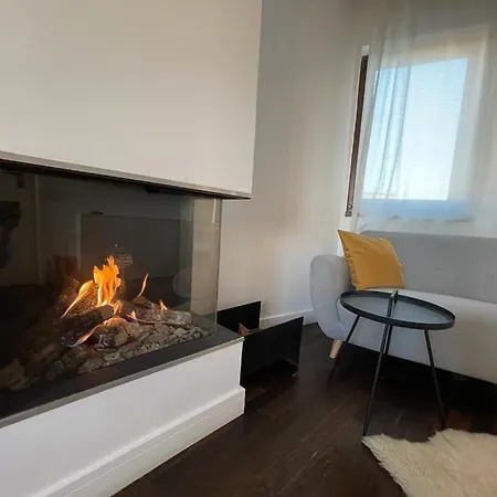 Italian Street Apartment With Terrace And Fireplace-2