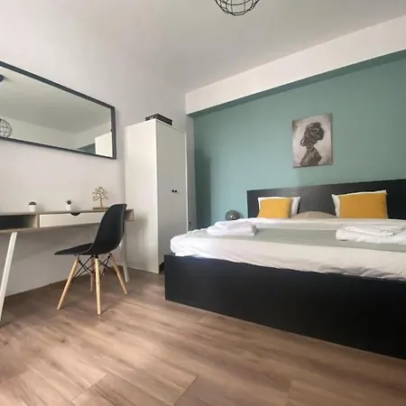Kara'S Apartment-2