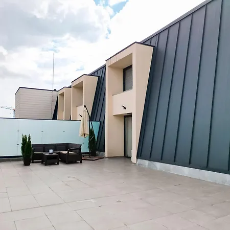 Dec Apartments-3