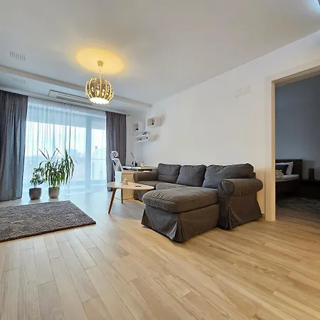 Central District Cuza 99 Apartment-3