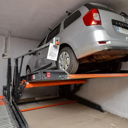 Bucharest Apartment - Private Parking-2