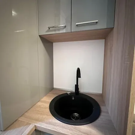 Cozy 1 Bedroom Apartment-3