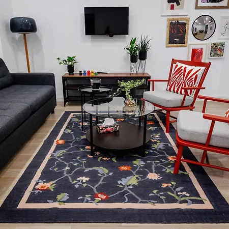 The Corner Luxe Apartment-2