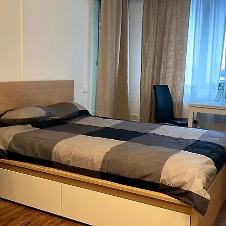 Cozy Apartment With Self Check-In Near Promenada Mall And Verdi Park-3