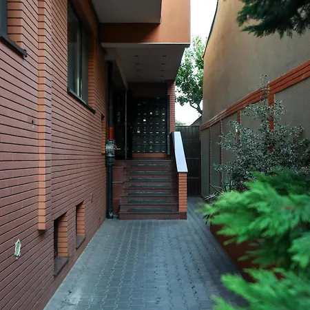 Long Stays Heaven - Comfortable & Spacious Apartments In Baneasa-2