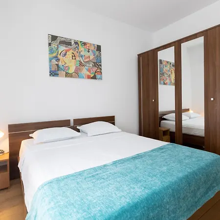 Obor Central Oasis --Secured Parking Nearby --Self Check-In-- 1Min Metro Station-3