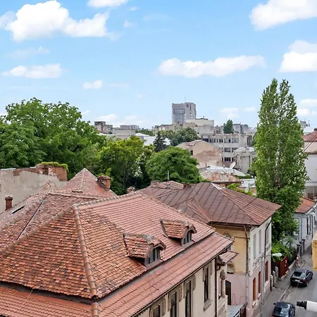 Upscale Studio, Walking Distance From The Old Town-3