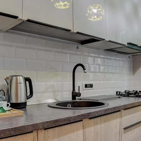 Chanttal Luxury - University-3