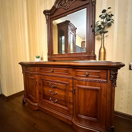 Cozy apartment Stefan cel Mare-2