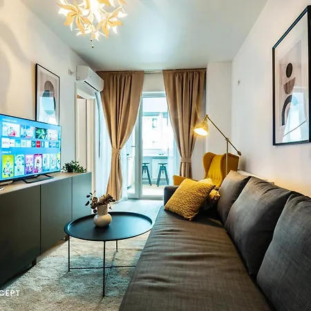 Central Residence Apartment 928-2