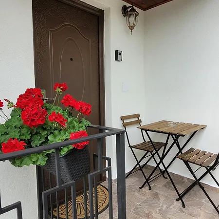 Rose Garden House-2