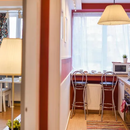 Downtown Oasis: Central Apartments With Cozy Charm-2