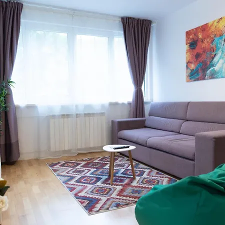Old Town Central Oasis - Secured Parking Nearby - Self Check In - Metro Station At 1Min-2
