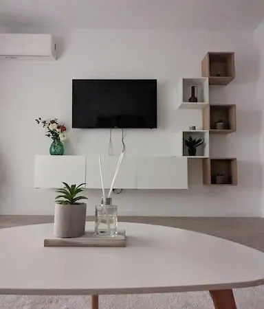 Blissful Ghencea Apartment 1106-2