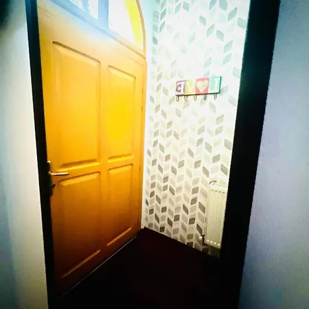 Unirii Guest-2