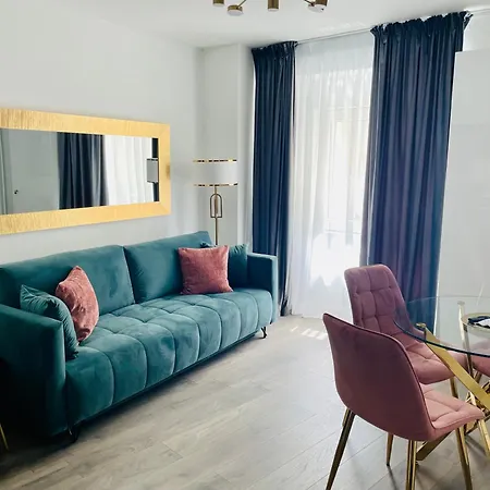Metropole Apartments Central City-3