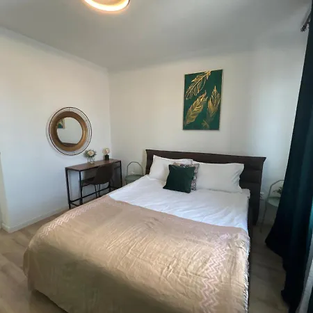 Abc Apartments - 42-2