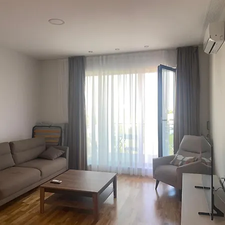 Escape Residence 29-3