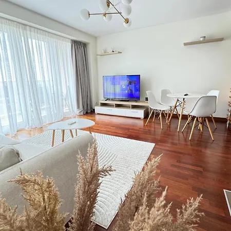 Cozy Studio Incity-3