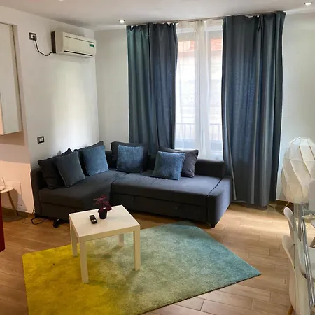 Royal Suite Unirii-2 BDR Apartment-3