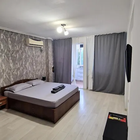 Studio Modern.-3